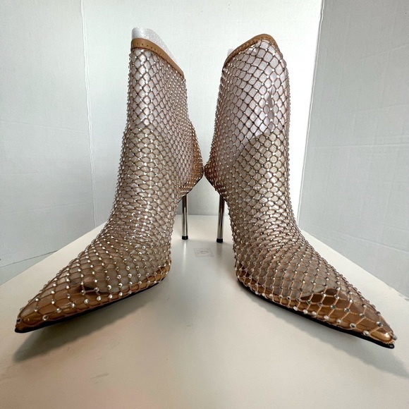 Vince Camuto, Women's Kiskia Heels Bootie - Sandstone. Size: 6 (US). NIB - Picture 2 of 15